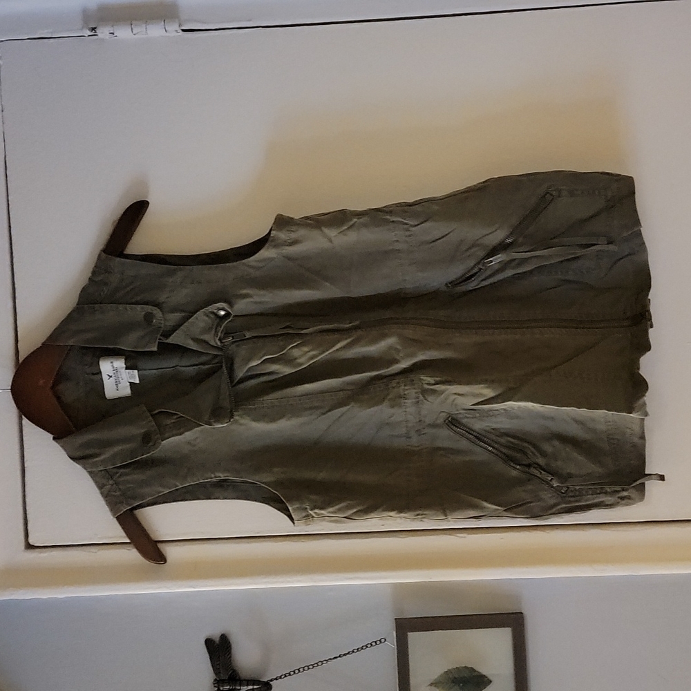 XS American Eagle outfitters vest